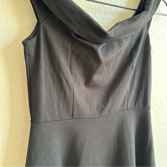 Lulu’s Season of Fun Black Off-the-Shoulder Skater Dress Women’s Size Small - Picture 6 of 13